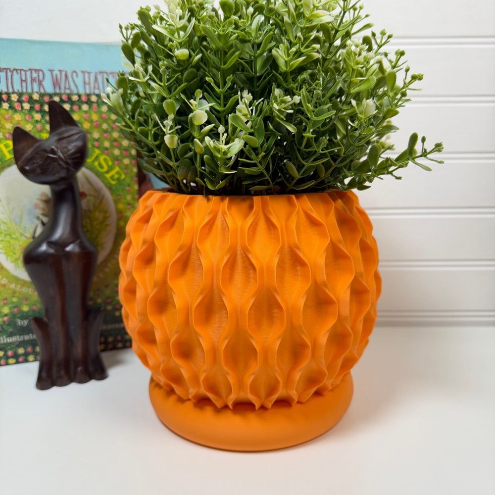 Modern Geometric Planter Pot, Chain Planter Pot, Indoor, Textured Planter